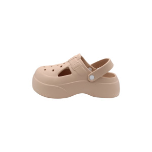 05 no brand sandal