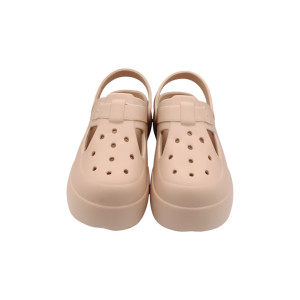 05 no brand sandal