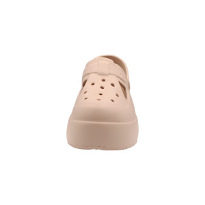 05 no brand sandal