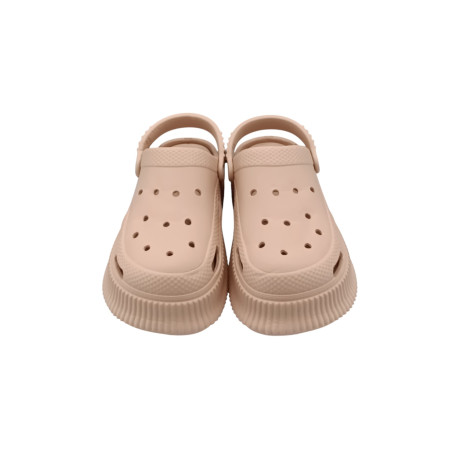 01 no brand sandal