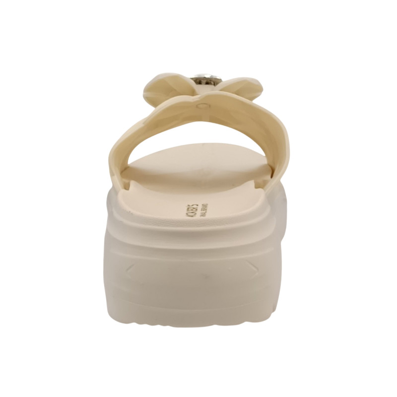 2510 cream sandal ladies